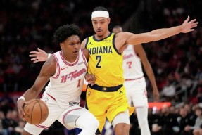 包含风云突变洛杉矶湖人窗口期扳平良机杜兰特迎来五赛季高光表现，网友：广州队今夜造点机会的词条