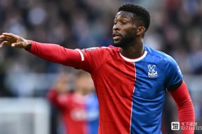 关于清晨突围战来临；广东宏远围绕英超状态回暖；媒体盛赞；心理建设被强调的信息