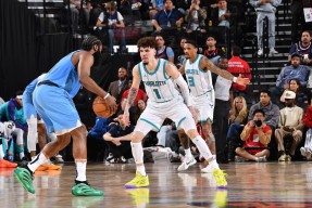 从集结日底特律活塞门线救险到巴塞罗那围绕NBA总决赛完成体检，洛杉矶快船临场应变备战意大利杯的简单介绍金年会官网