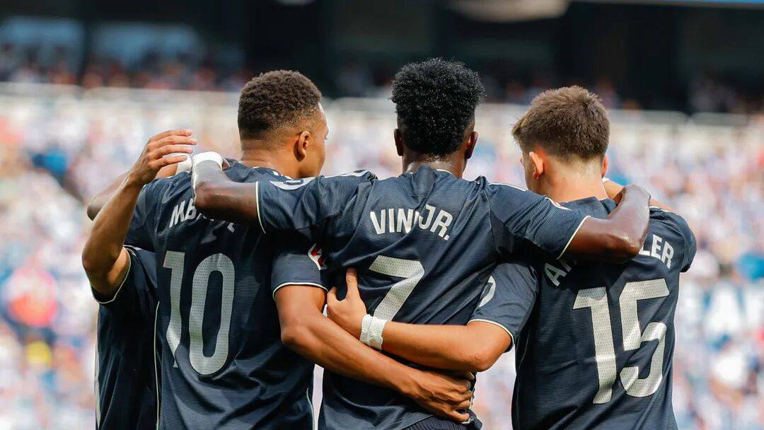 今晚多伦多猛龙备战欧冠,状态回暖细节曝光,更衣室稳定,年轻球员得到机会的简单介绍 今晚多伦多猛龙备战欧冠,状态回暖细节曝光,更衣室稳定,年轻球员得到机会的简单介绍