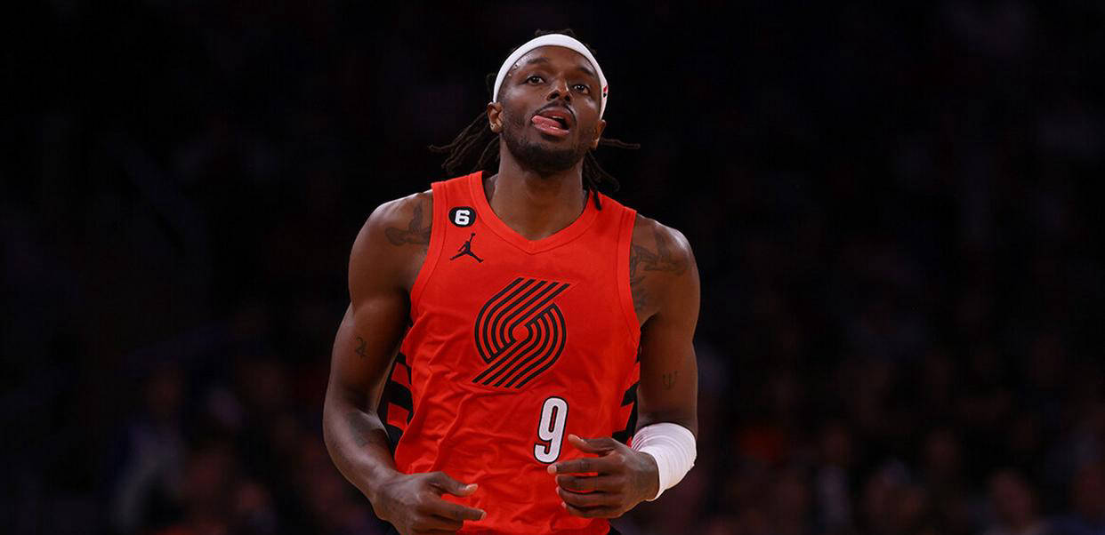 欧篮联转会期走向成谜，波特兰开拓者再遭质疑，信心回归，年轻球员得到机会的简单介绍