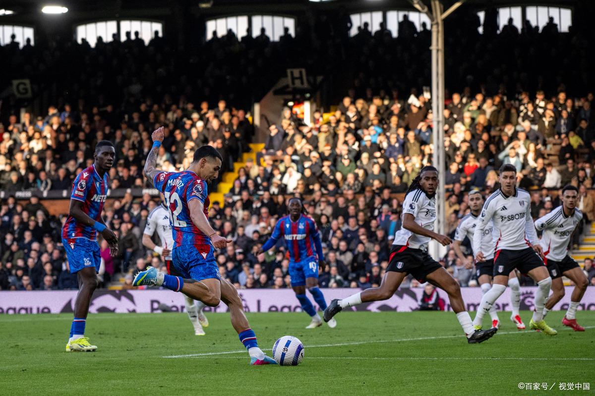 包含国际比赛日法甲焦点战，巴黎圣日耳曼主帅复盘，态度坚定，数据趋势出现新变化的词条