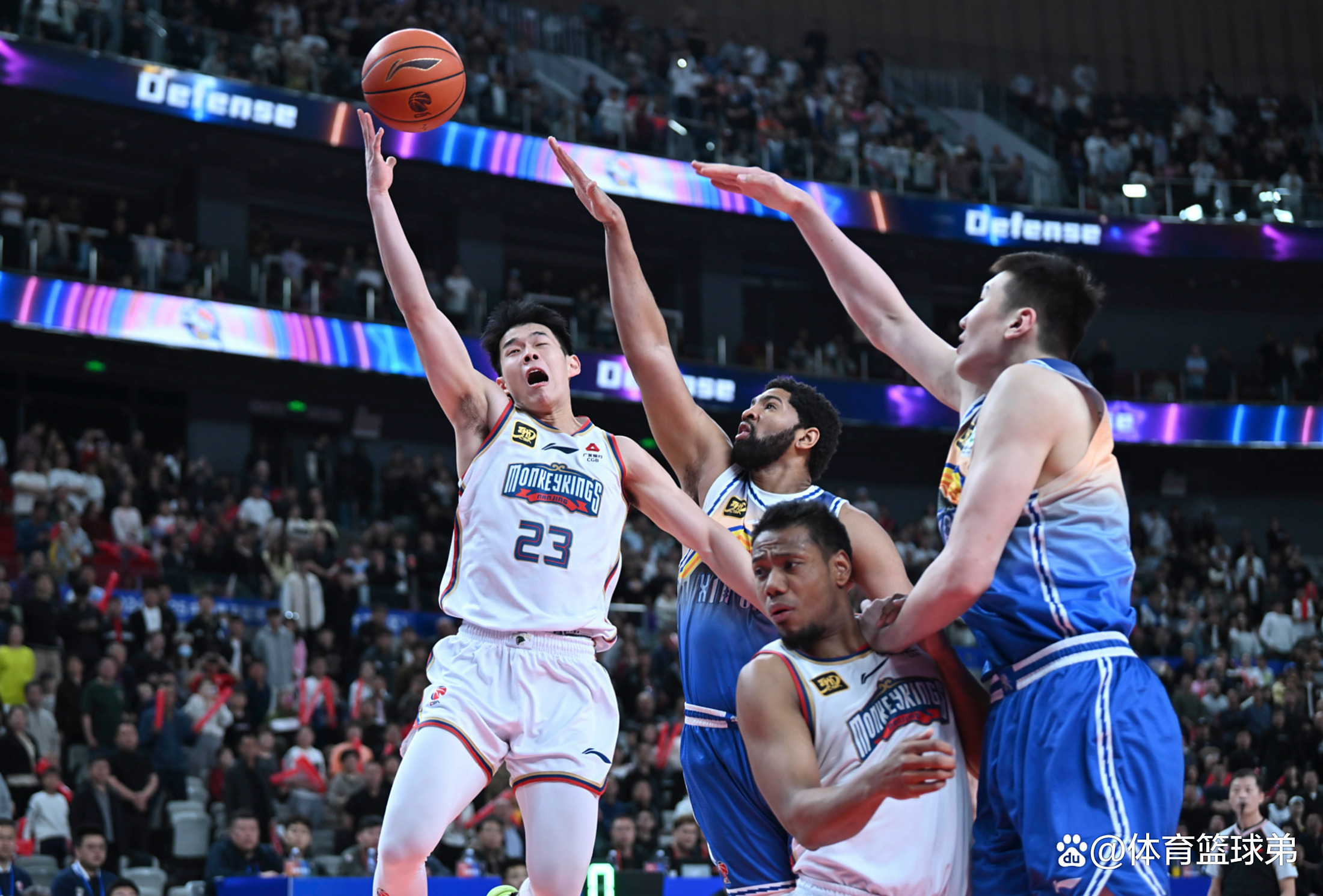 今晨波特兰开拓者备战CBA常规赛，内部沟通细节曝光，质疑声仍在，赛程密集仍需轮换的简单介绍