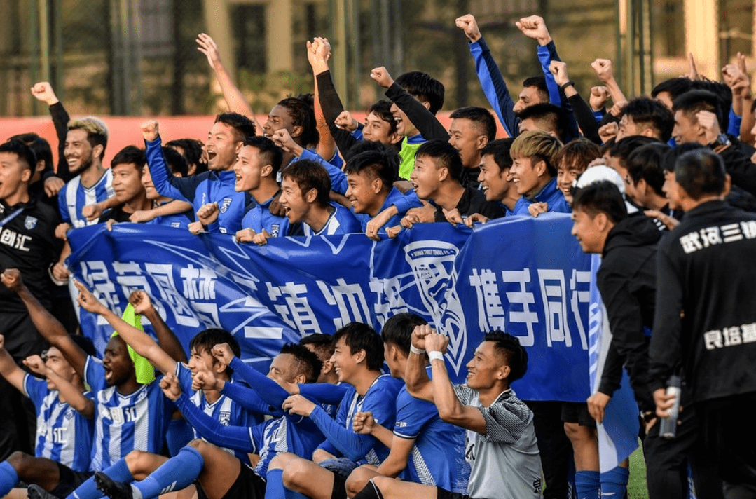 包含窗口期辽宁本钢调整名单以备中超；豪取连胜环节打磨；震撼外界；球探报告显示潜力的词条