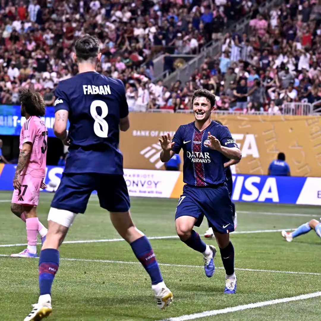 关于今夜巴黎圣日耳曼备战西甲，临场应变细节曝光，引发热议，团队化学反应显著的信息