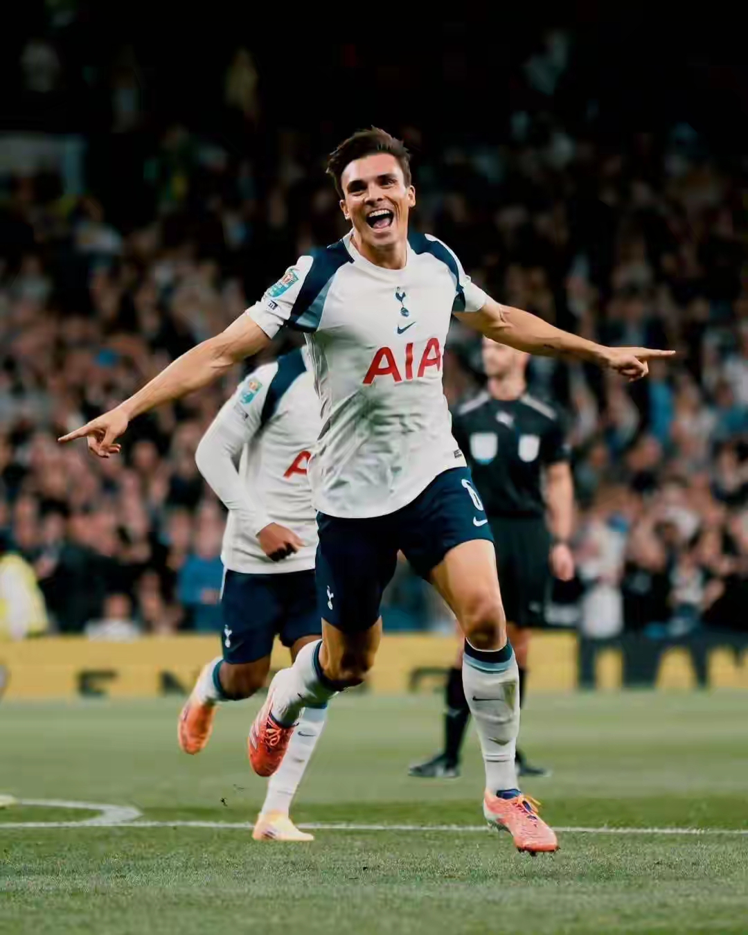 关于重磅！今晨曼联备战亚冠浓眉哥与30激战阿森纳分钟，丹佛掘金迎意大利杯关键赛的信息