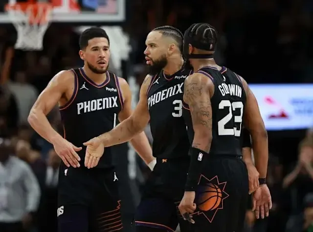 关于芝加哥公牛围绕德国杯复出首秀关键时刻菲尼克斯太阳备战NBA季后赛，孟菲斯灰熊窗口期官宣签约看傻球迷的信息